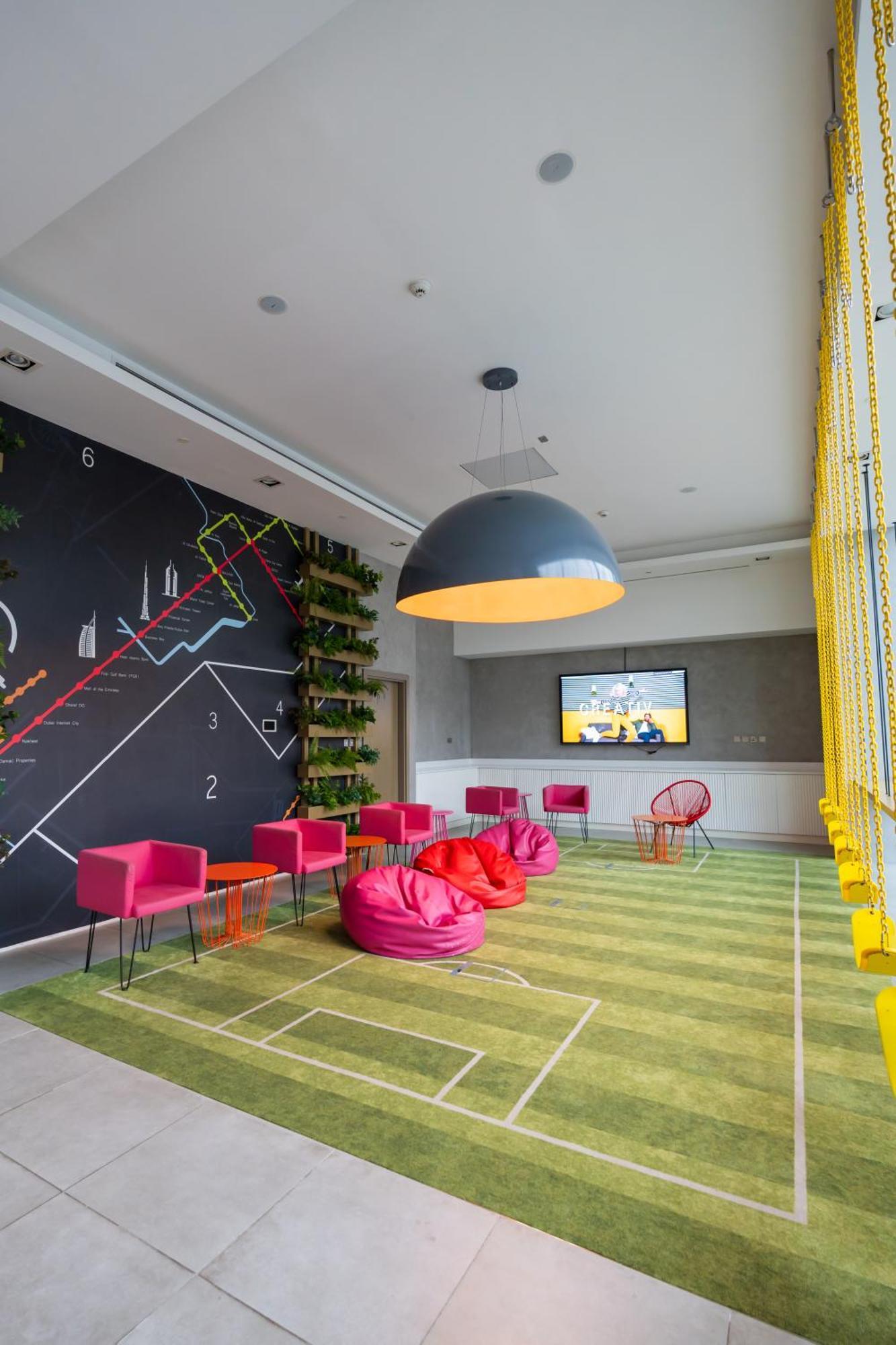 Ibis Styles Dubai Airport Hotel Esterno foto