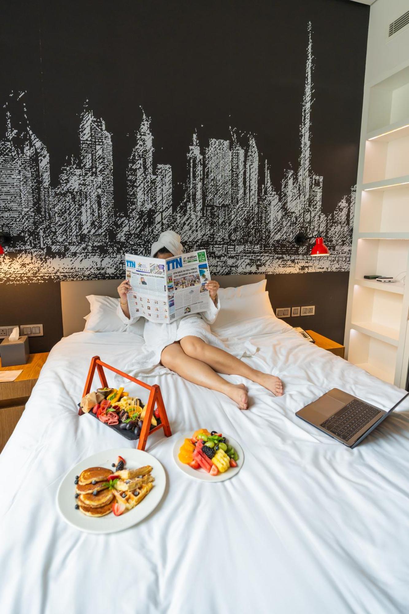 Ibis Styles Dubai Airport Hotel Esterno foto